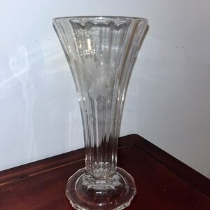 Beautiful vintage glass trumpet Crystal vase with etched flowers 10” tall 5” w